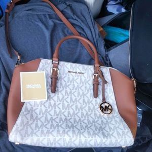 Michael Kors purse BWT